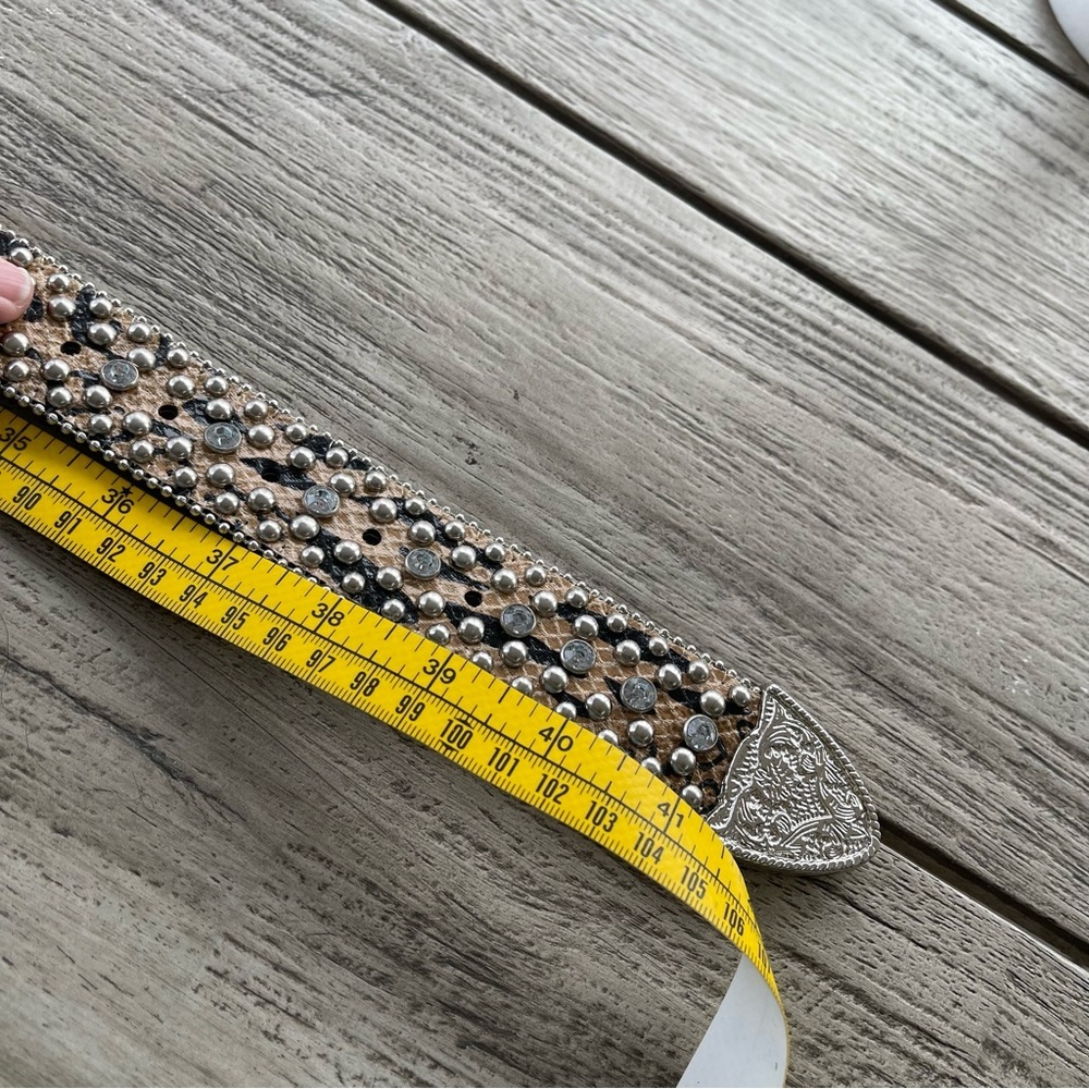 Guess Leopard Print Rhinestone Studded Western Belt Size Large NWT - Picture 7 of 8